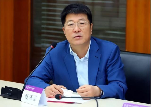 BBIN4位芯片行业的“人物”被一起“带走”这显示出什么问题呢？(图7)