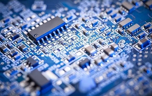 中BBIN国拿下5台光刻机美国最担心的事还是发生了国产芯片破冰(图10)