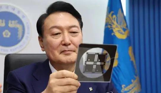 BBIN半导体巨头停止对华出口“芯片战”是下一场硬仗？(图13)