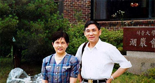 BBIN我国半导体功勋李爱珍4次申请中科院院士被拒最后成美方院士(图2)