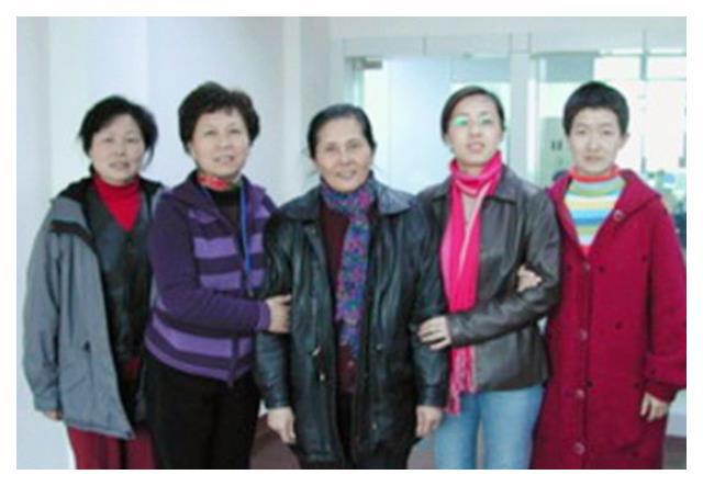 中国半导体专家四次落选BBIN BBIN宝盈集团院士成为美国院士后说的话让人动容(图8)