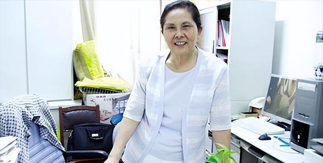 我国半导体功勋李爱珍：四次落选中科院院士却在BBIN BBIN宝盈集团美国被选中(图10)