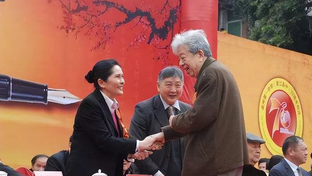 半导体功勋李爱珍4次申请中科院院士被拒如今BBIN BBIN宝盈集团却成美国院士(图13)