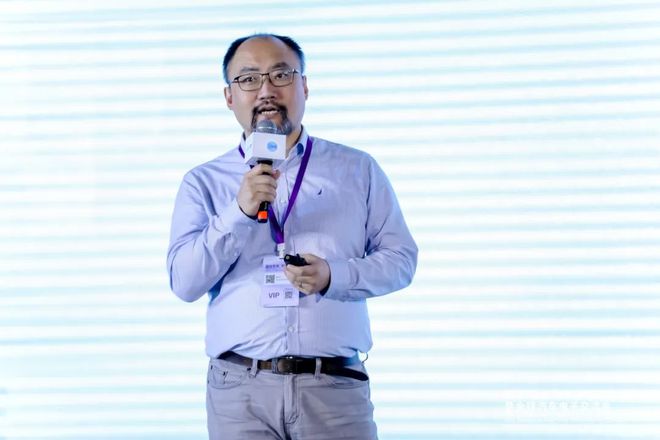 智链未来！2022张江汽车半导体生态峰会暨全球汽车电子交流会成功举办BBIN BBIN宝盈集团(图15)