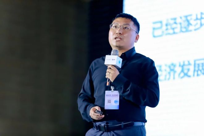 智链未来！2022张江汽车半导体生态峰会暨全球汽车电子交流会成功举办BBIN BBIN宝盈集团(图19)