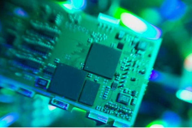 中国碳基半导体材料取得新突破或终结硅时代实现芯片全面领先BBIN BBIN宝盈集团(图5)