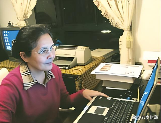 BBIN BBIN宝盈中国半导体功勋李爱珍4次申请中科院院士被拒如今成美国院士(图5)