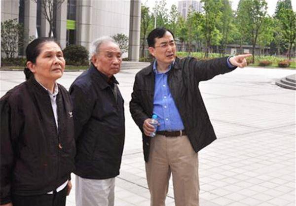 她是我国半导体研究的功臣4次申BBIN BBIN宝盈请院士落选今成“美国院士”(图6)