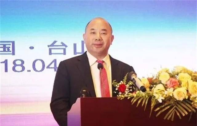 穷小伙带10元BBIN BBIN宝盈南下闯深圳靠一根铜线亿营收额超马化腾(图7)