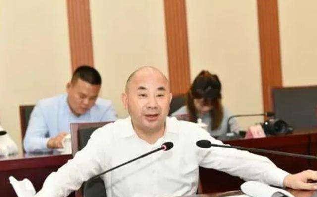 穷小伙带10元BBIN BBIN宝盈南下闯深圳靠一根铜线亿营收额超马化腾(图10)