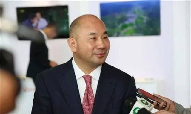 穷小伙带10元BBIN BBIN宝盈南下闯深圳靠一根铜线亿营收额超马化腾(图13)