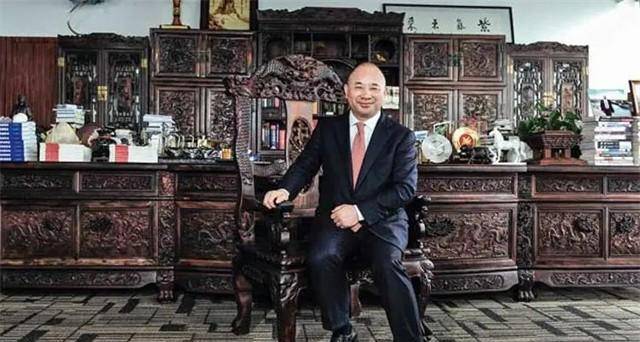 穷小伙带10元BBIN BBIN宝盈南下闯深圳靠一根铜线亿营收额超马化腾(图16)