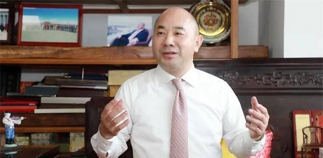 穷小伙带10元BBIN BBIN宝盈南下闯深圳靠一根铜线亿营收额超马化腾(图23)